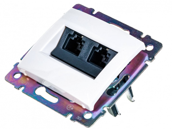 Розетка 2×RJ45 Кат.5e UTP Valena (белая) на захватах Фото Розетка 2×RJ45 Кат.5e UTP Valena (белая) на захватах Фото